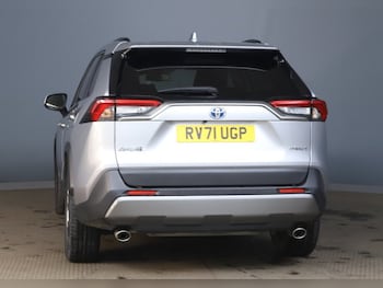 Used Toyota RAV4 2021 for sale - 79422231: Photo