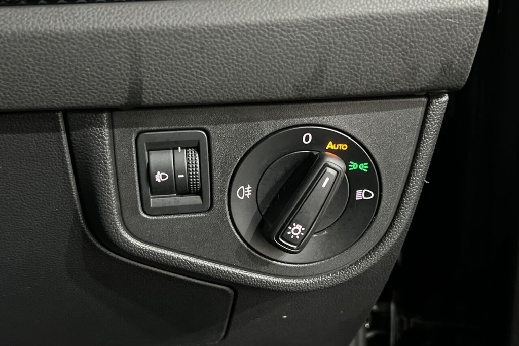 Used Volkswagen Polo 2022 for sale - 77188006: Photo 35