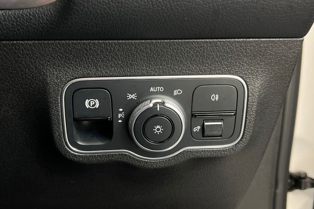 Used Mercedes-Benz GLB 2020 for sale - 78029965: Photo 39