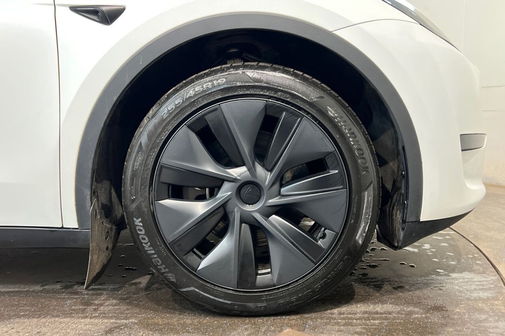 Used Tesla Model Y 2024 for sale - 77436382: Photo 14