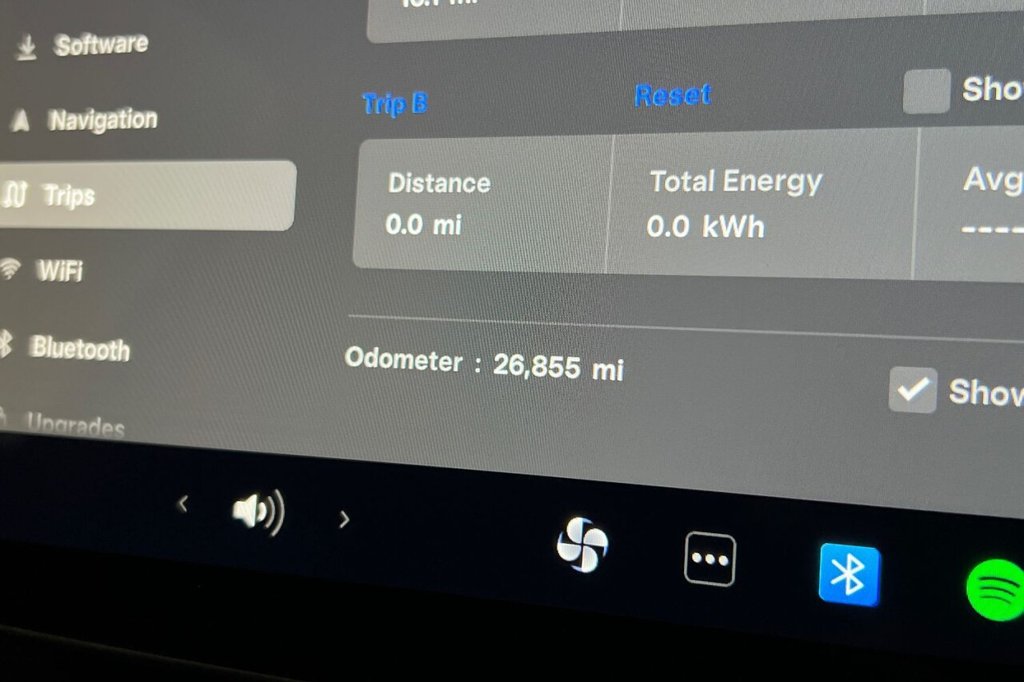 Used Tesla Model Y 2024 for sale - 77436382: Photo 15