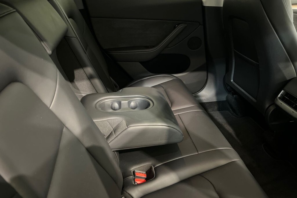 Used Tesla Model Y 2024 for sale - 77436382: Photo 36