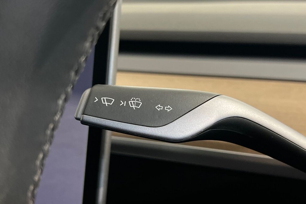 Used Tesla Model Y 2024 for sale - 77287749: Photo 28