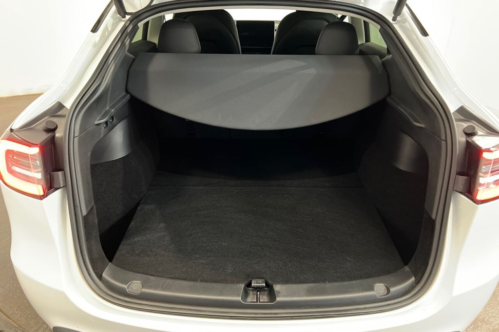 Used Tesla Model Y 2024 for sale - 77287749: Photo 41