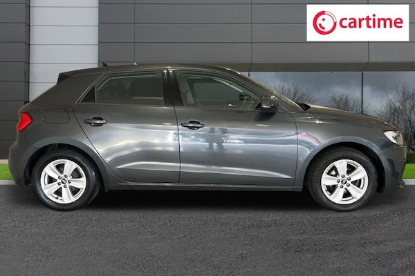 Used Audi A1 2021 for sale - 76010510: Photo 2