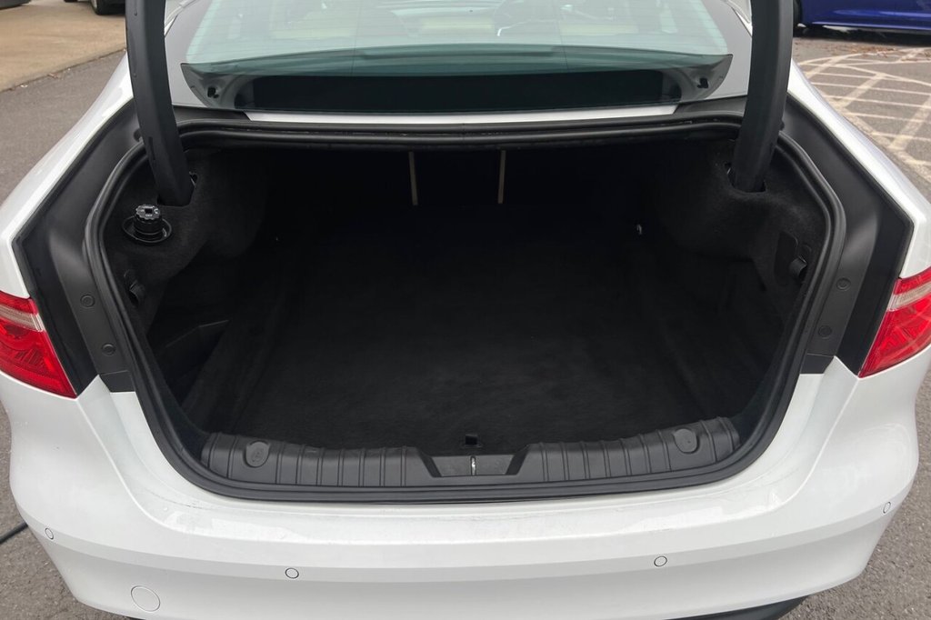 Used Jaguar XF 2018 for sale - 76223545: Photo 22