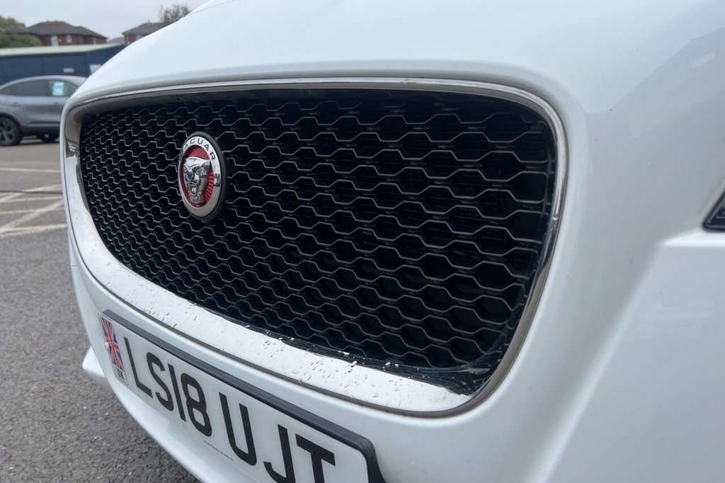 Used Jaguar XF 2018 for sale - 76223545: Photo 27