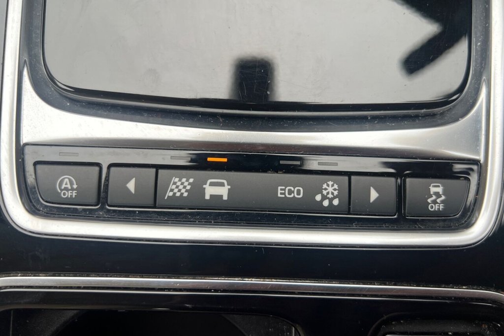 Used Jaguar XF 2018 for sale - 76223545: Photo 30