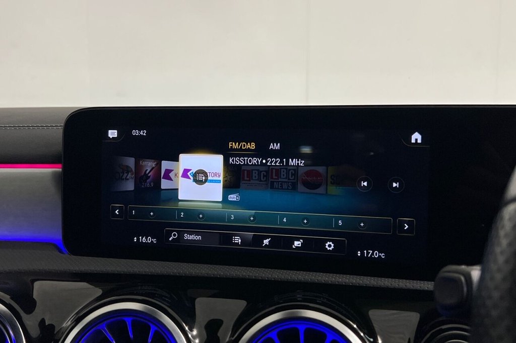 Used Mercedes-Benz CLA 2022 for sale - 76642179: Photo 30