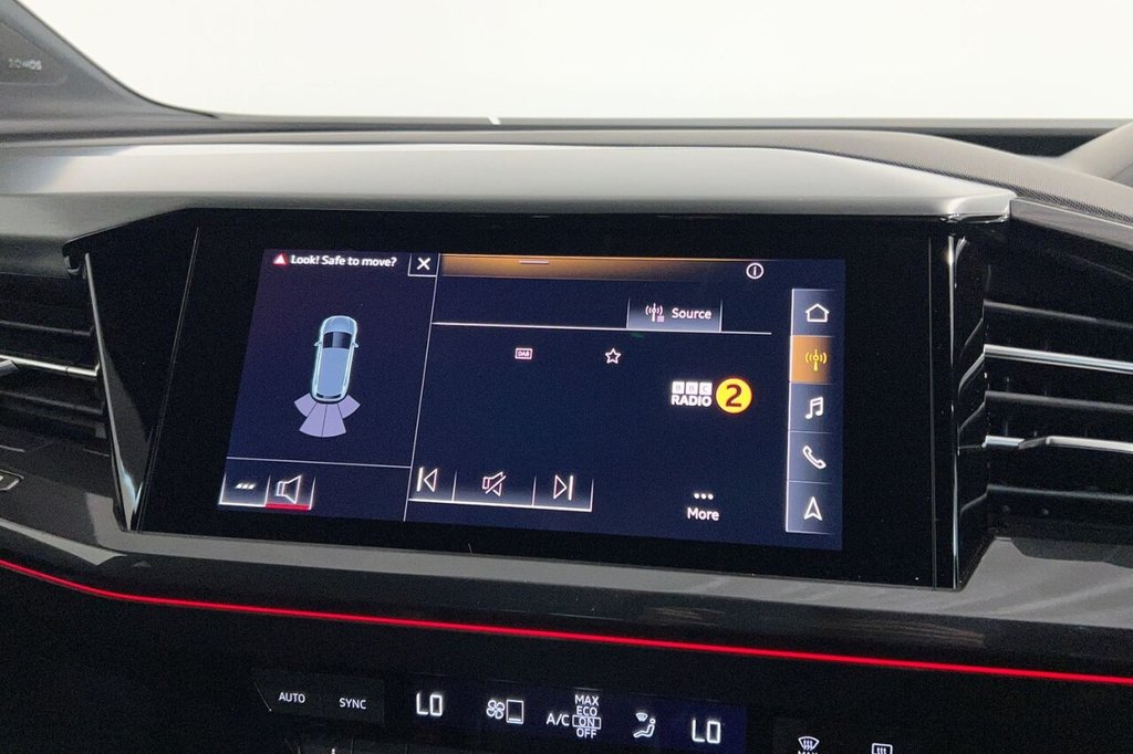 Used Audi Q4 e-tron 2021 for sale - 76642337: Photo 17