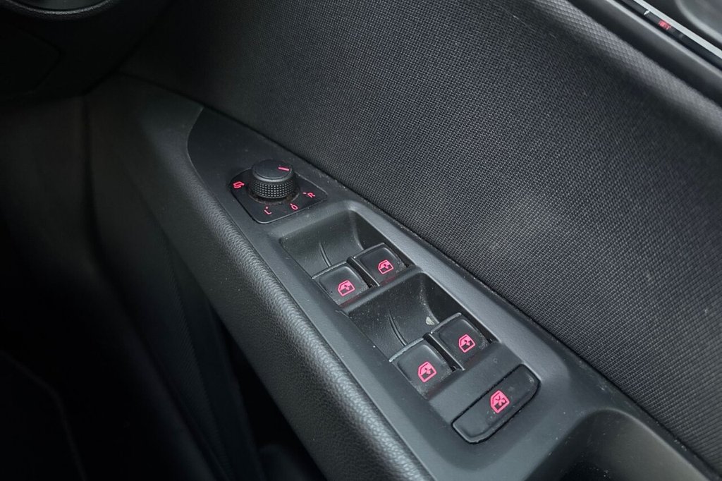 Used SEAT Leon 2018 for sale - 76528711: Photo 21