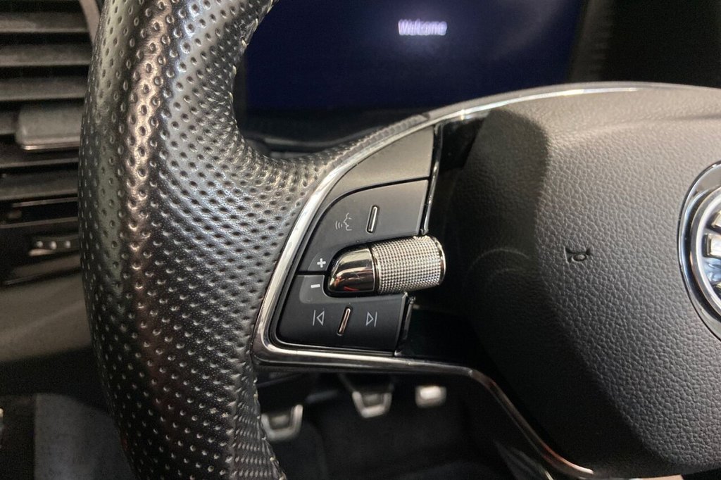 Used Skoda Karoq 2021 for sale - 76385894: Photo 44