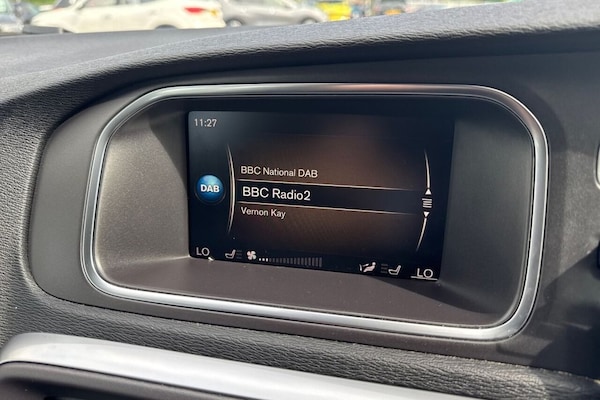 Used Volvo V40 Cross Country 2019 for sale - 75451182: Photo 16