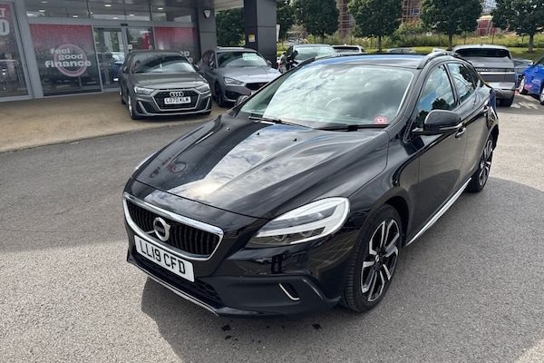 Used Volvo V40 Cross Country 2019 for sale - 75451182: Photo 29