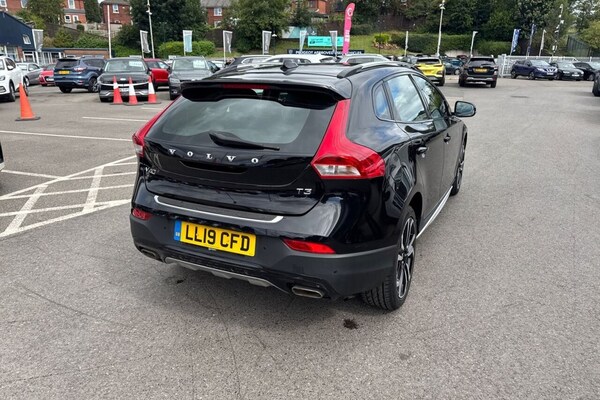 Used Volvo V40 Cross Country 2019 for sale - 75451182: Photo 42