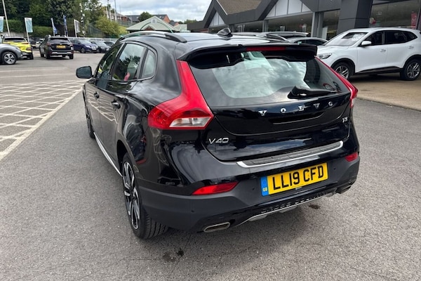 Used Volvo V40 Cross Country 2019 for sale - 75451182: Photo 44