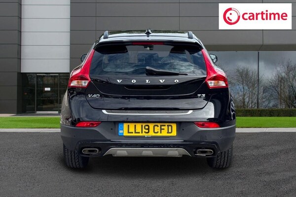 Used Volvo V40 Cross Country 2019 for sale - 75451182: Photo 6