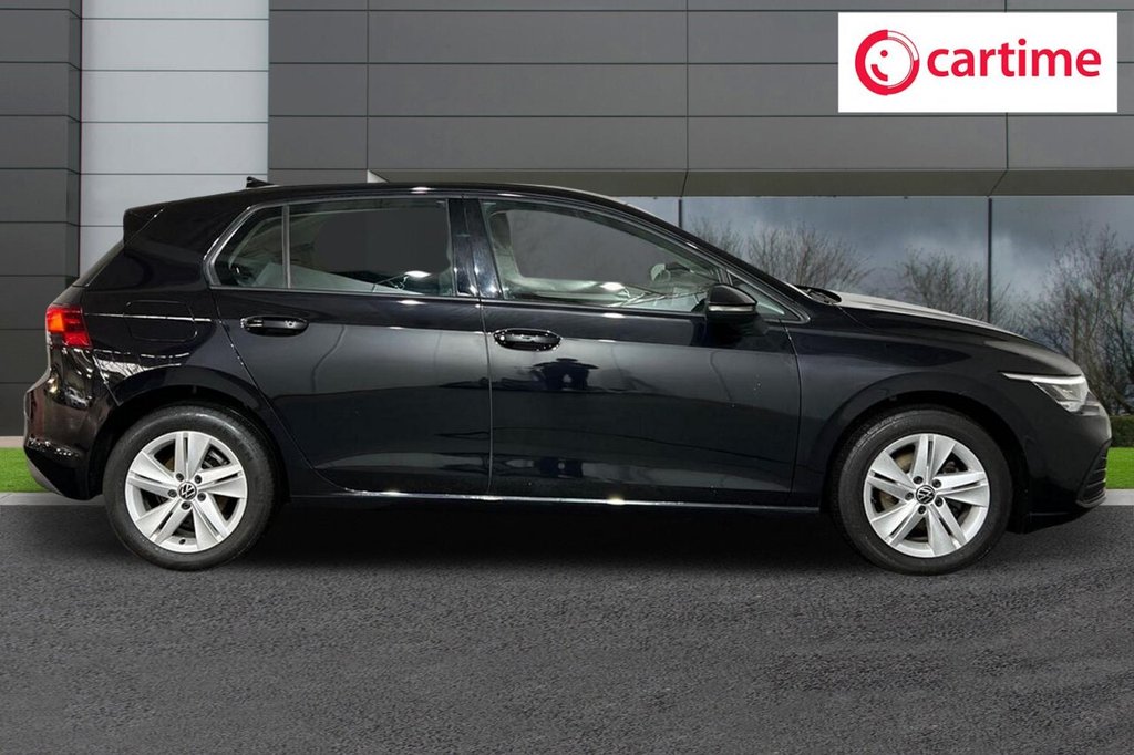 Used Volkswagen Golf 2021 for sale - 76820327: Photo 2