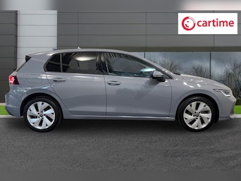 Used Volkswagen Golf 2025 for sale - 78996453: Photo
