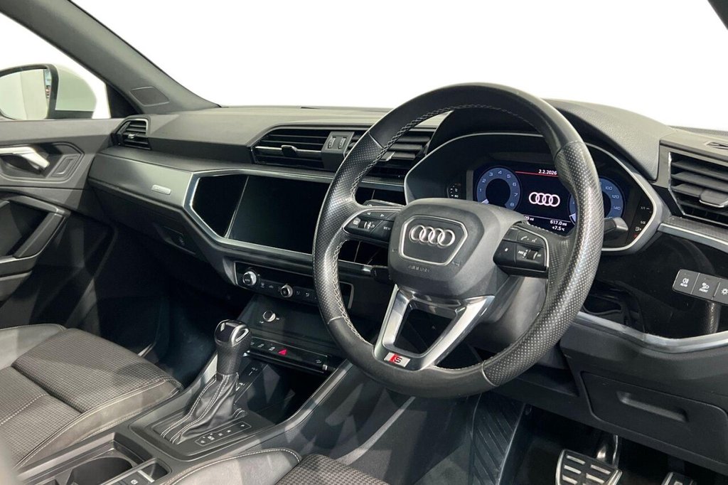 Used Audi Q3 2022 for sale - 77436459: Photo 9