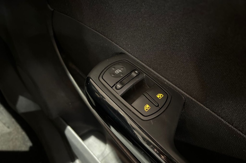 Used Vauxhall Corsa 2014 for sale - 77020365: Photo 21