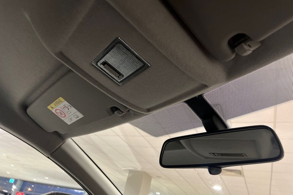 Used Vauxhall Corsa 2014 for sale - 77020365: Photo 25