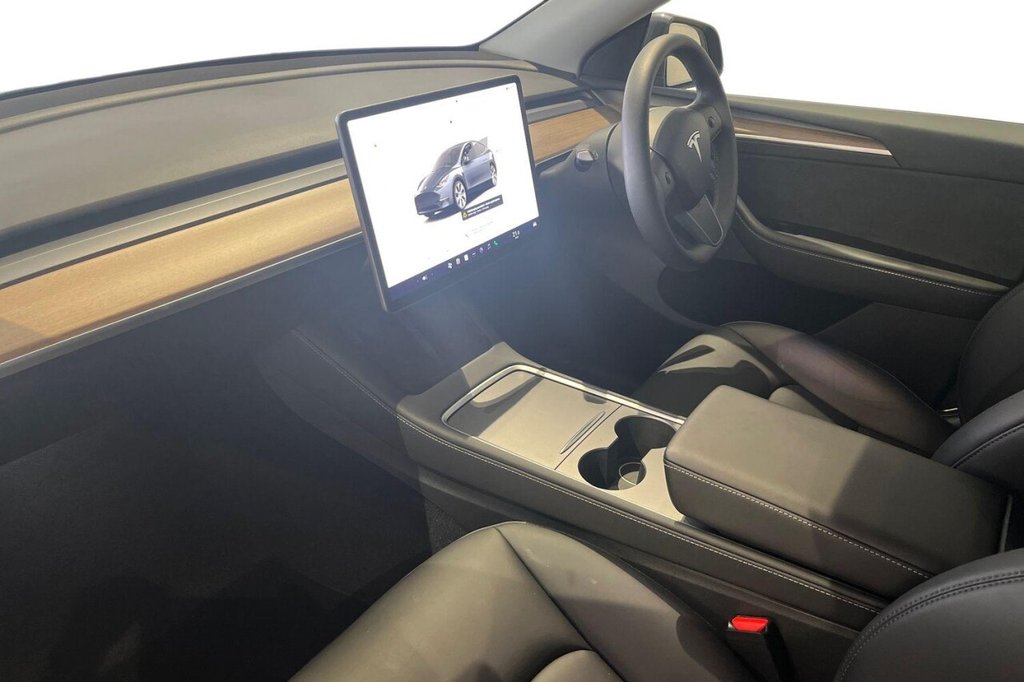 Used Tesla Model Y 2024 for sale - 77621350: Photo 11