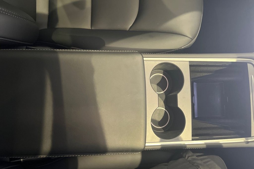 Used Tesla Model Y 2024 for sale - 77621350: Photo 20