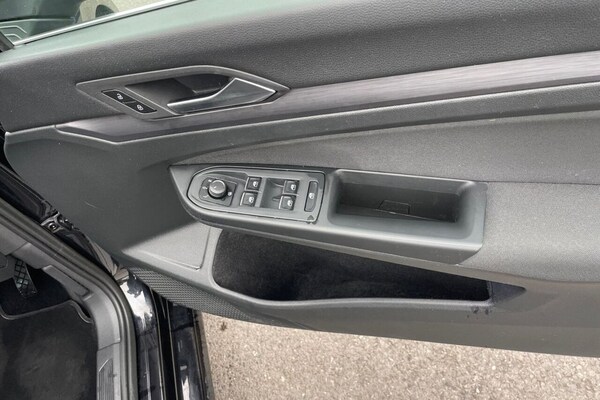 Used Volkswagen Golf 2020 for sale - 76235530: Photo 15