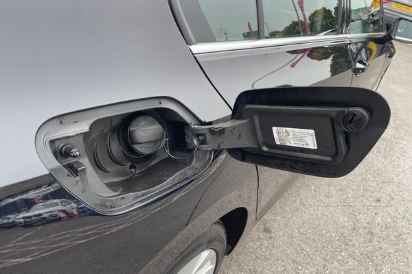Used Volkswagen Golf 2020 for sale - 76235530: Photo 20