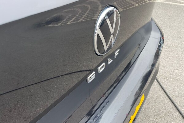 Used Volkswagen Golf 2020 for sale - 76235530: Photo 31