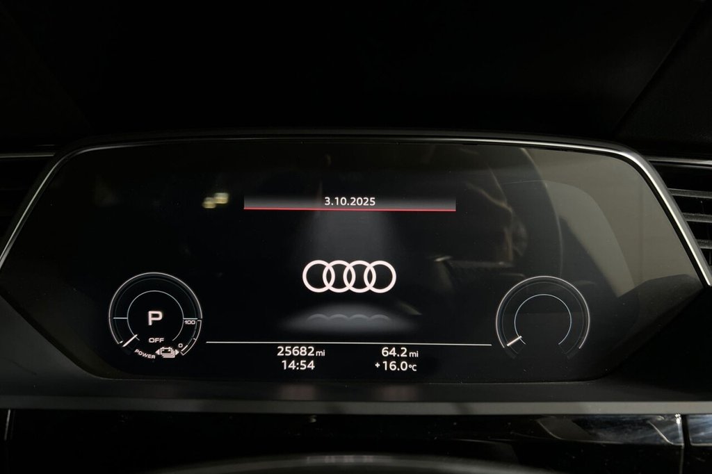Used Audi e-tron 2021 for sale - 76642129: Photo 12