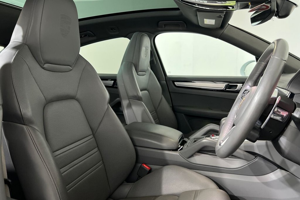 Used Porsche Cayenne 2022 for sale - 76118660: Photo 22