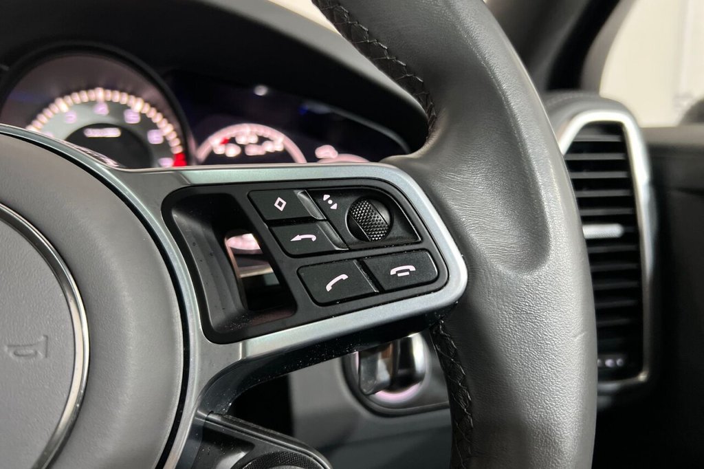 Used Porsche Cayenne 2022 for sale - 76118660: Photo 27