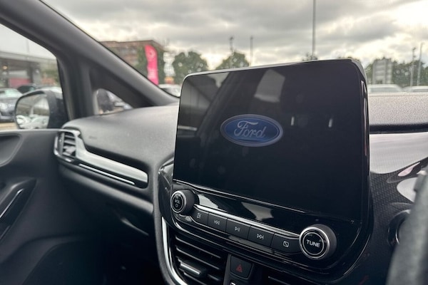 Used Ford Fiesta 2019 for sale - 75403289: Photo 16