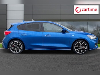 Used Ford Focus 2021 for sale - 75777833: Photo