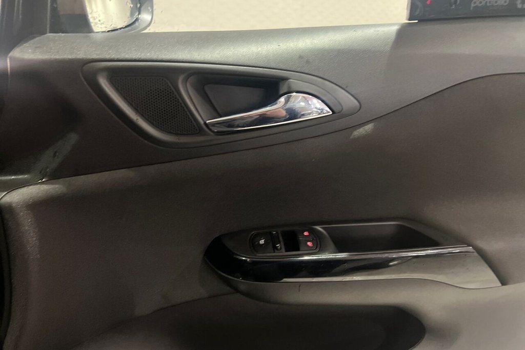 Used Vauxhall Corsa 2019 for sale - 76430129: Photo 19