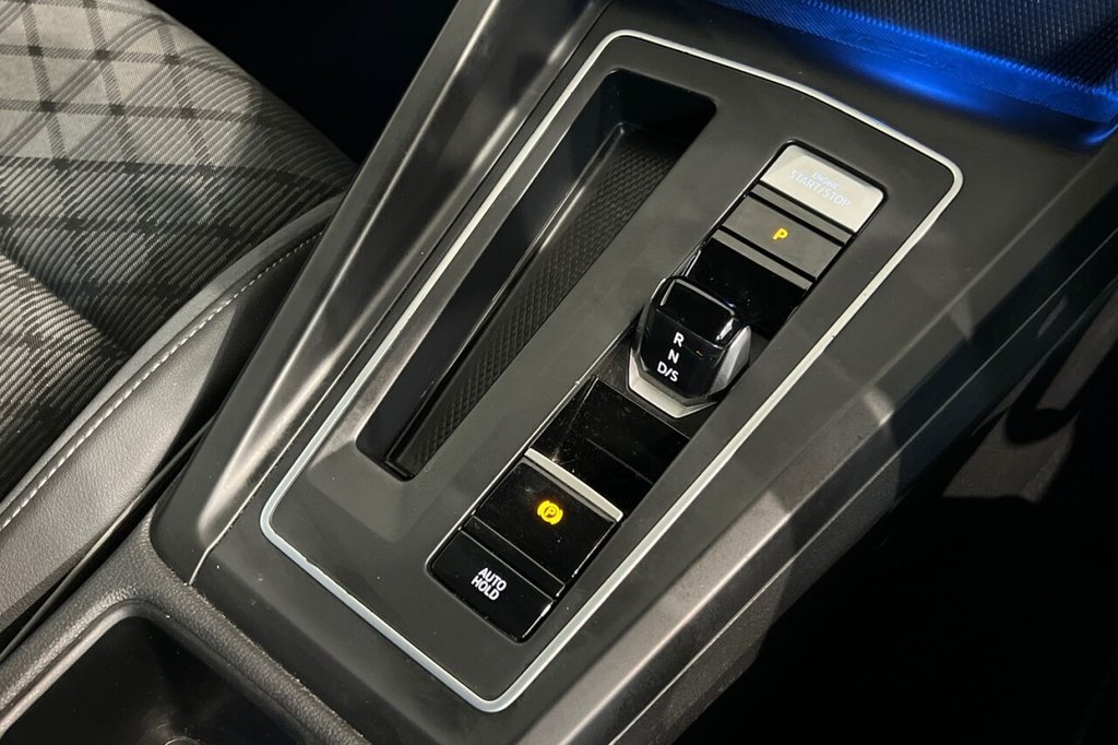 Used Volkswagen Golf 2020 for sale - 76395955: Photo 33