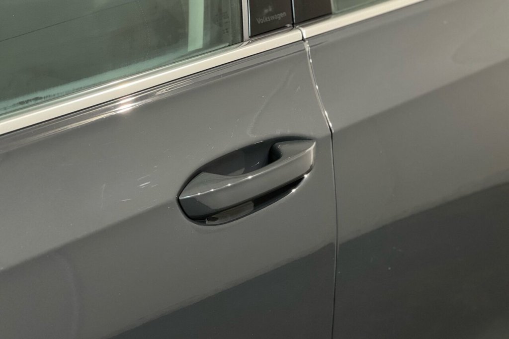 Used Volkswagen Golf 2023 for sale - 76642264: Photo 17