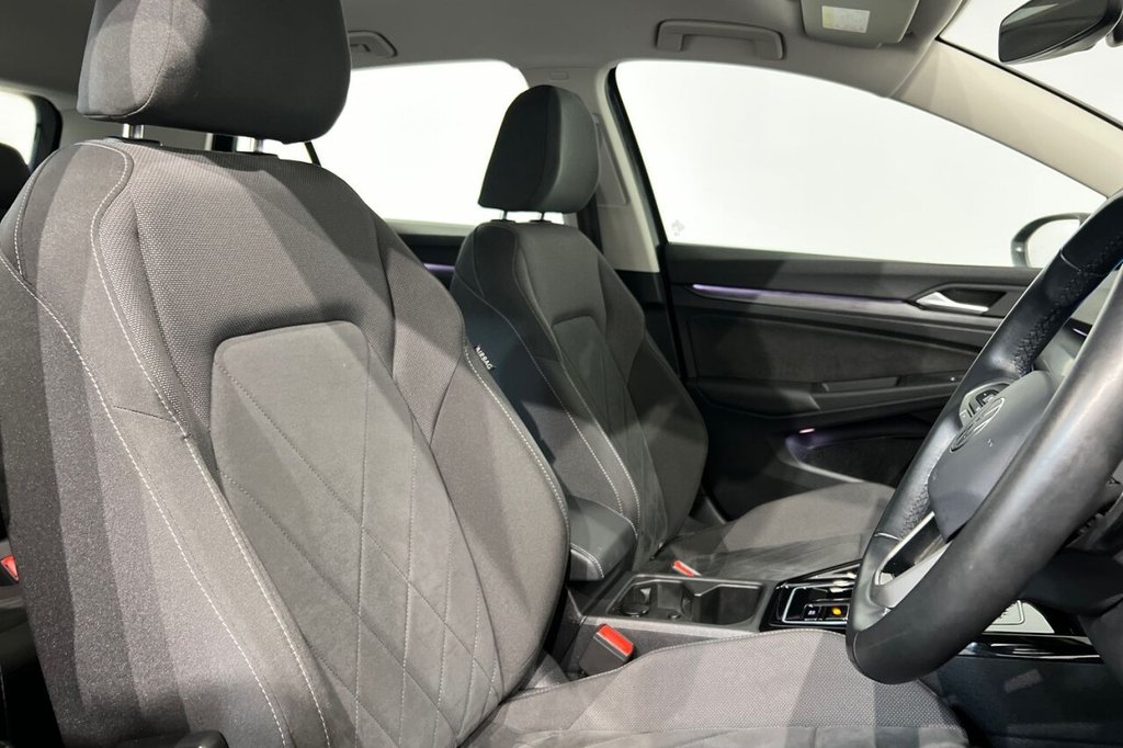 Used Volkswagen Golf 2023 for sale - 76642264: Photo 21