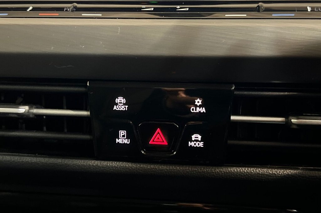 Used Volkswagen Golf 2023 for sale - 76642264: Photo 35