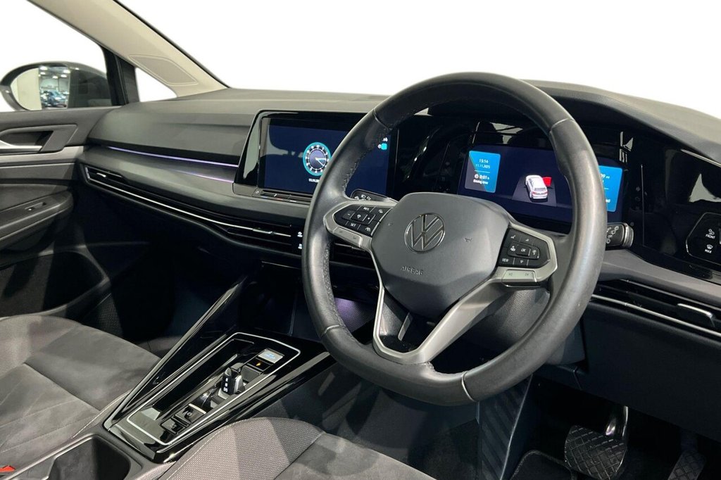 Used Volkswagen Golf 2023 for sale - 76642264: Photo 9