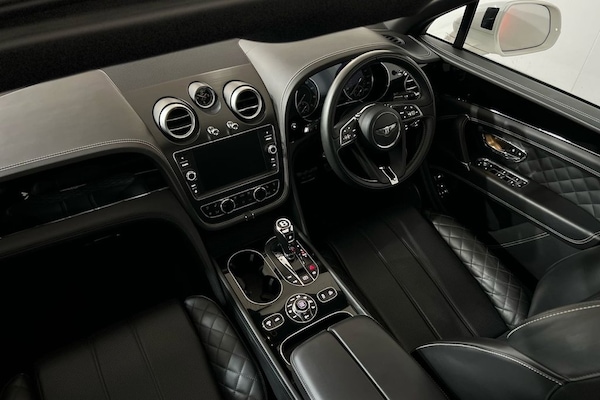 Used Bentley Bentayga 2017 for sale - 76210133: Photo 19