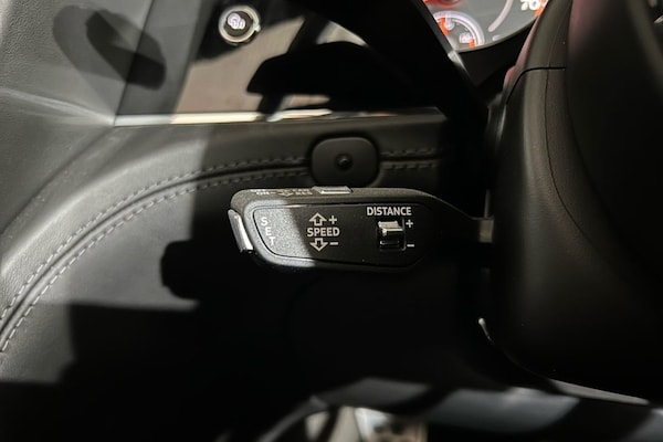Used Bentley Bentayga 2017 for sale - 76210133: Photo 32