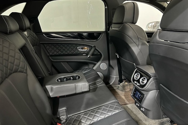 Used Bentley Bentayga 2017 for sale - 76210133: Photo 46
