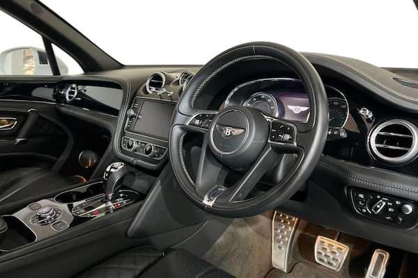 Used Bentley Bentayga 2017 for sale - 76210133: Photo 9