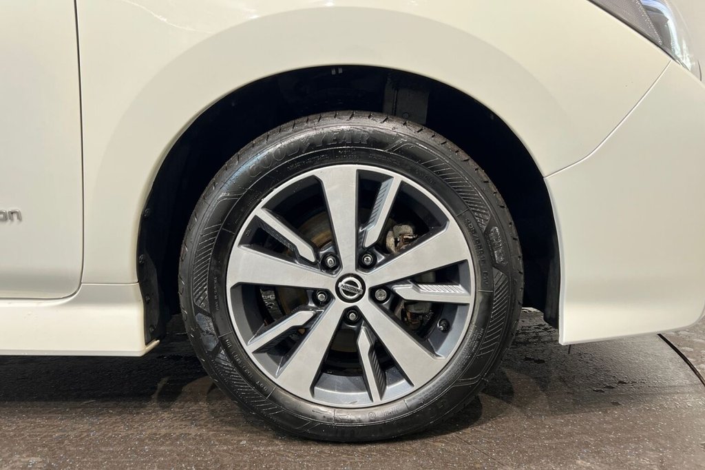 Used Nissan Leaf 2020 for sale - 76570046: Photo 14