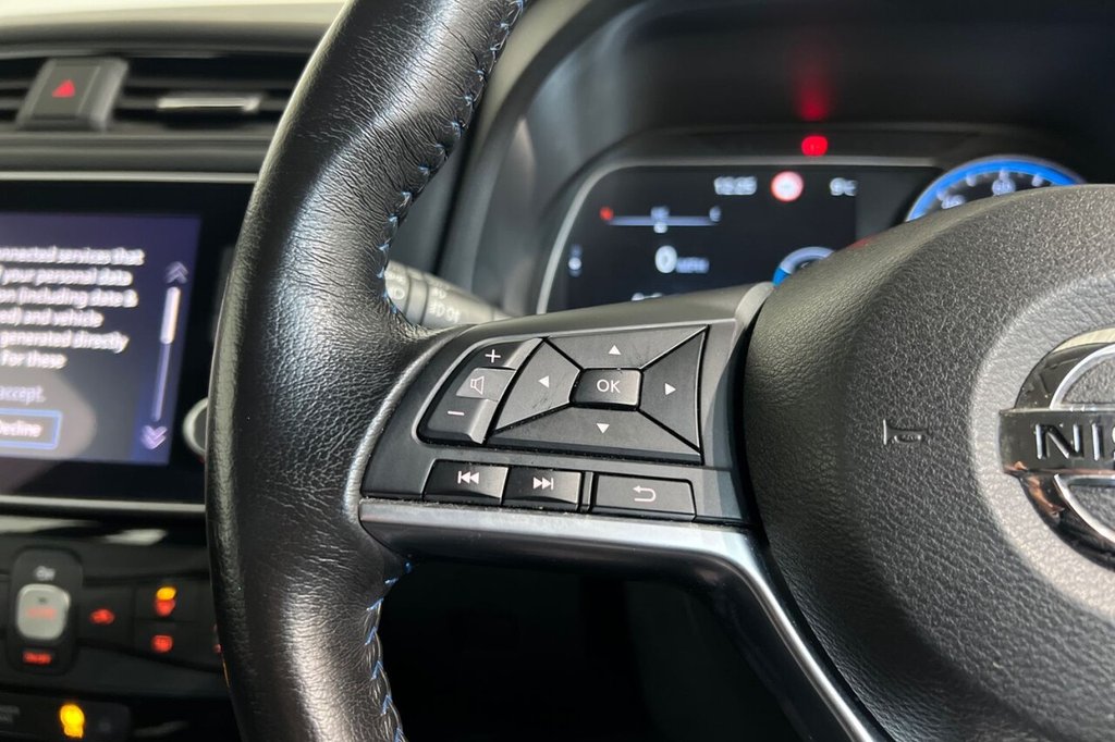 Used Nissan Leaf 2020 for sale - 76570046: Photo 25