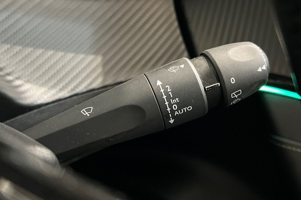 Used Peugeot 2008 2023 for sale - 77780178: Photo 29