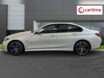 Used BMW 3 Series 2024 for sale - 76973151: Photo